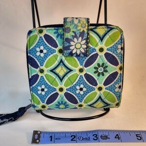 Vera Bradley Daisy Daisy Lime Green & Blue Geometric Bifold Wallet